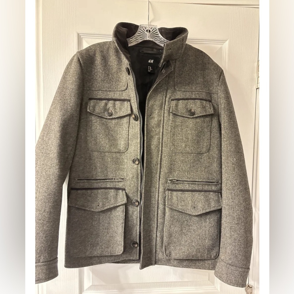 H&M Mens Peacoat Grey Button Pockets Warm Peacoat Size 38R Winter Outdoor